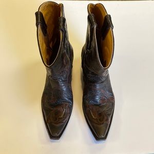 Old Gringo boots (Great condition) women’s size 8, Dark brown